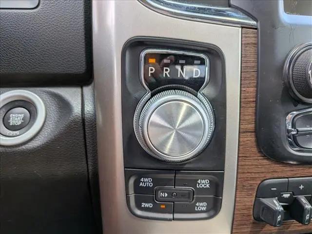 2017 Ram 1500 Laramie Crew Cab 4x4 6'4" Box