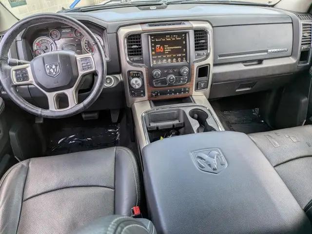 2017 Ram 1500 Laramie Crew Cab 4x4 6'4" Box