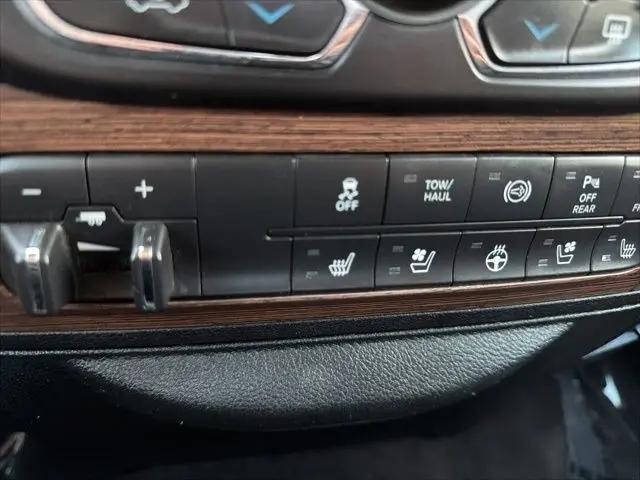 2017 Ram 2500 Laramie Crew Cab 4x4 6'4" Box