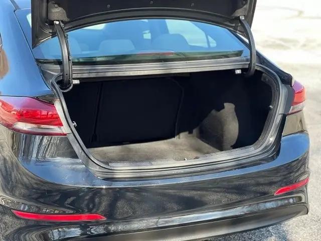 2018 Hyundai Elantra Value Edition