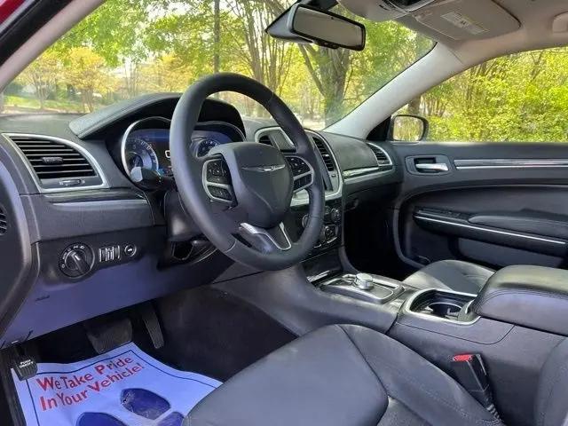 2018 Chrysler 300 Touring