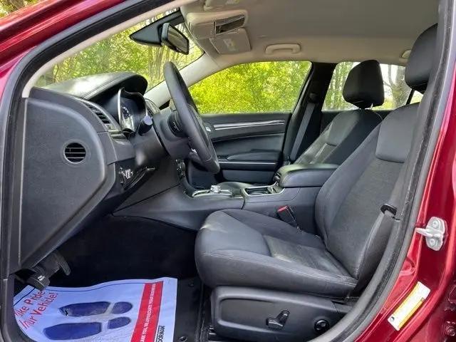 2018 Chrysler 300 Touring