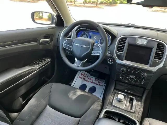 2018 Chrysler 300 Touring