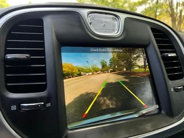 2018 Chrysler 300 Touring