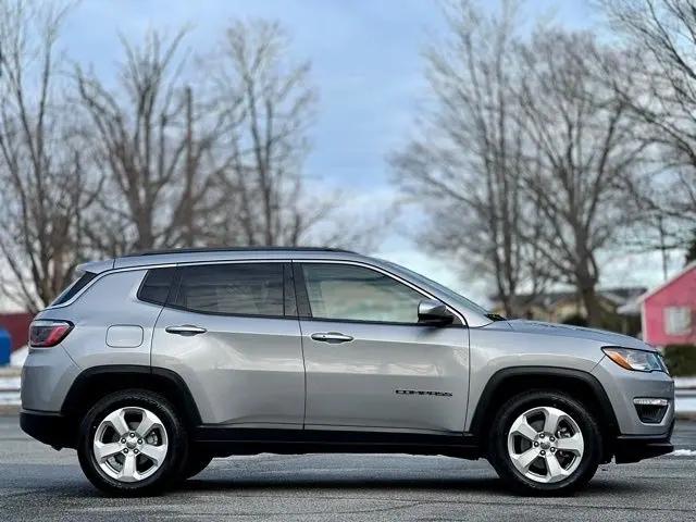 2021 Jeep Compass Latitude FWD