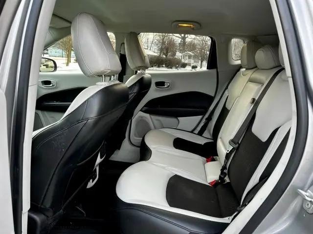 2021 Jeep Compass Latitude FWD
