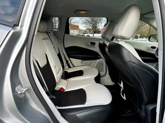 2021 Jeep Compass Latitude FWD