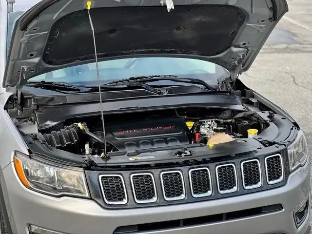 2021 Jeep Compass Latitude FWD