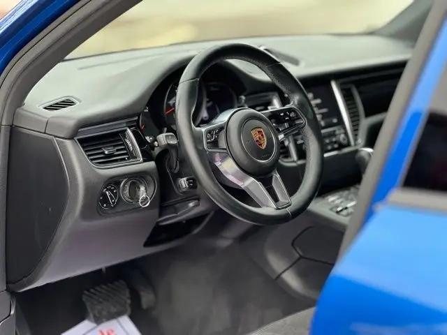 2017 Porsche Macan AWD