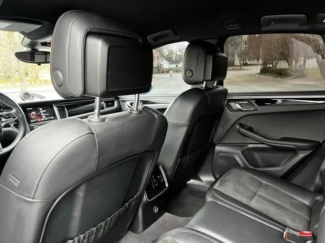 2017 Porsche Macan AWD