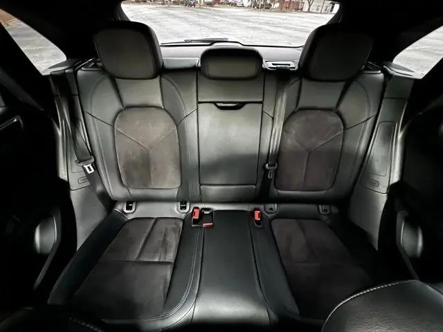 2017 Porsche Macan AWD