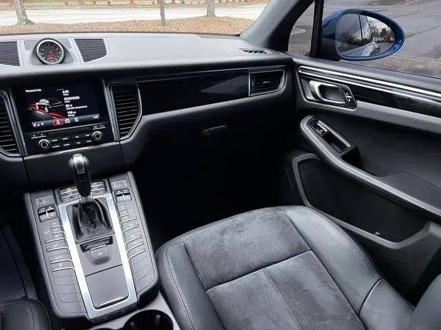 2017 Porsche Macan AWD