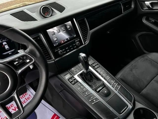 2017 Porsche Macan AWD