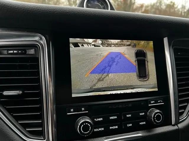 2017 Porsche Macan AWD