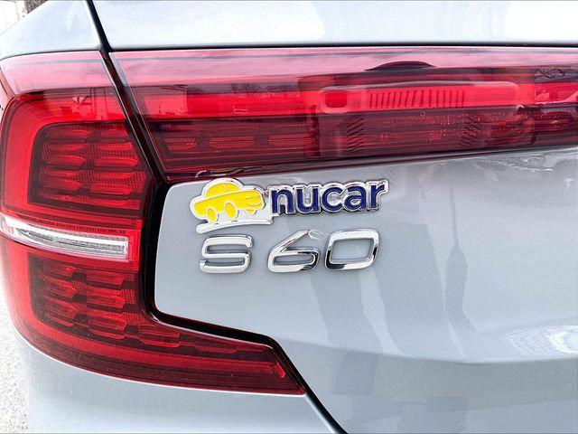 2024 Volvo S60 B5 Ultimate Dark Theme
