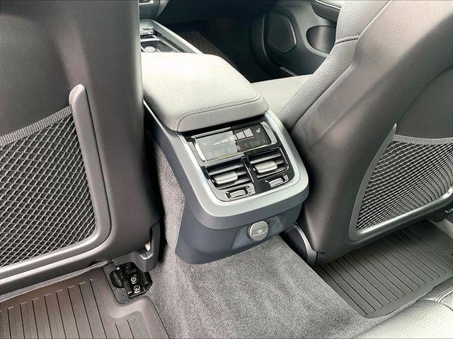 2024 Volvo S60 B5 Ultimate Dark Theme