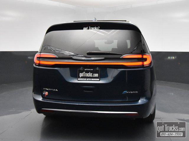 2021 Chrysler Pacifica Hybrid Touring L