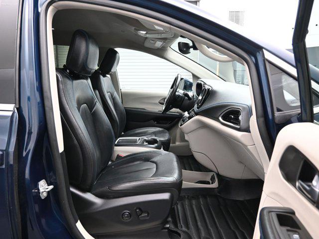 2021 Chrysler Pacifica Hybrid Touring L