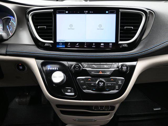 2021 Chrysler Pacifica Hybrid Touring L