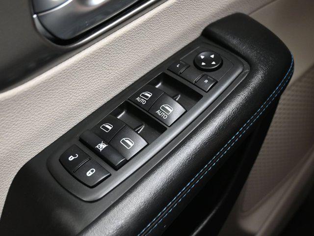 2021 Chrysler Pacifica Hybrid Touring L
