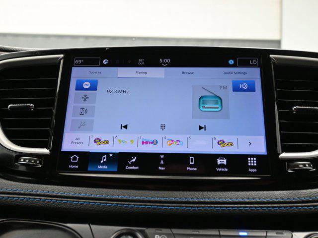 2021 Chrysler Pacifica Hybrid Touring L