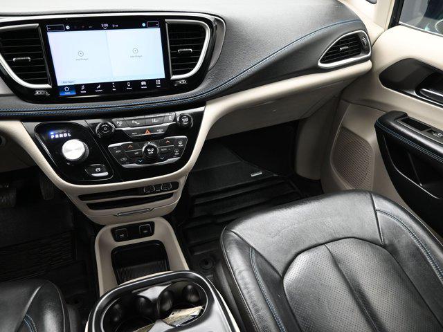 2021 Chrysler Pacifica Hybrid Touring L