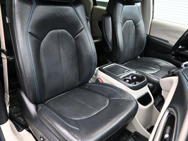 2021 Chrysler Pacifica Hybrid Touring L