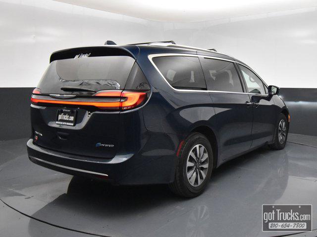 2021 Chrysler Pacifica Hybrid Touring L