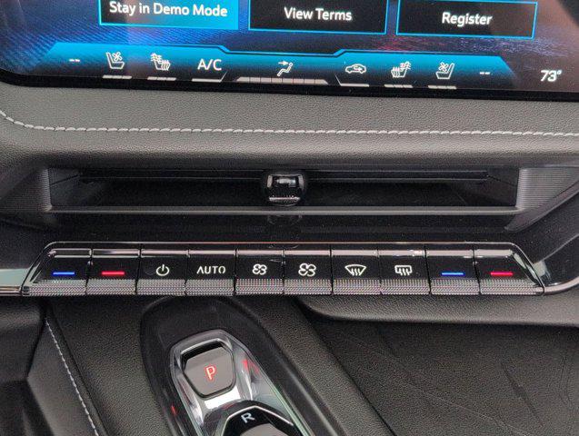 2026 Chevrolet Corvette Stingray Convertible, 2LT, RWD