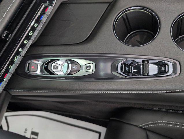 2026 Chevrolet Corvette Stingray Convertible, 2LT, RWD