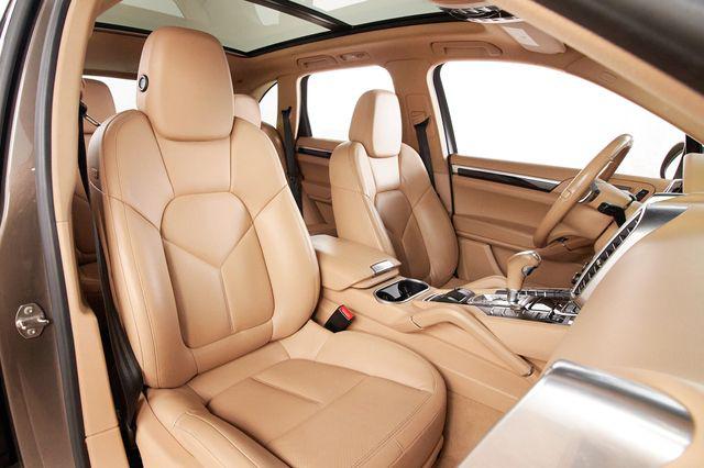 2014 Porsche Cayenne Base