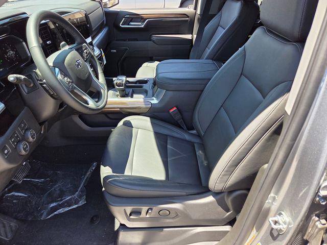 2026 Chevrolet Silverado 1500 4WD Crew Cab Short Bed RST