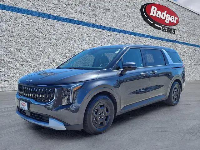 2025 Kia Carnival MPV LXS for sale in Lake Mills, WI