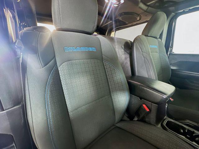 2021 Jeep Wrangler Islander 4x4