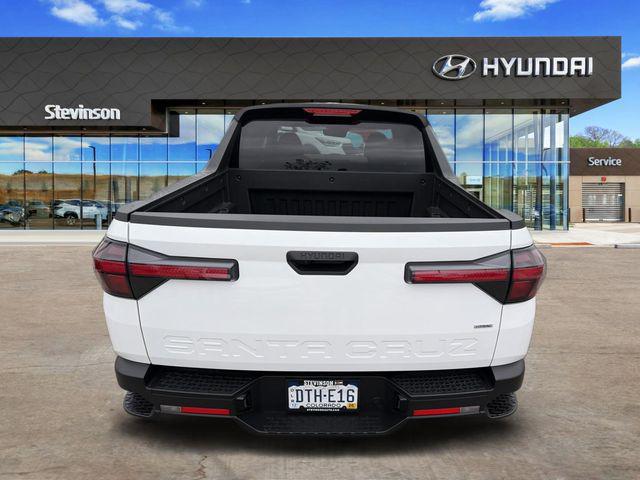 2025 Hyundai Santa Cruz SE