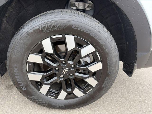 2025 Hyundai Santa Cruz SE