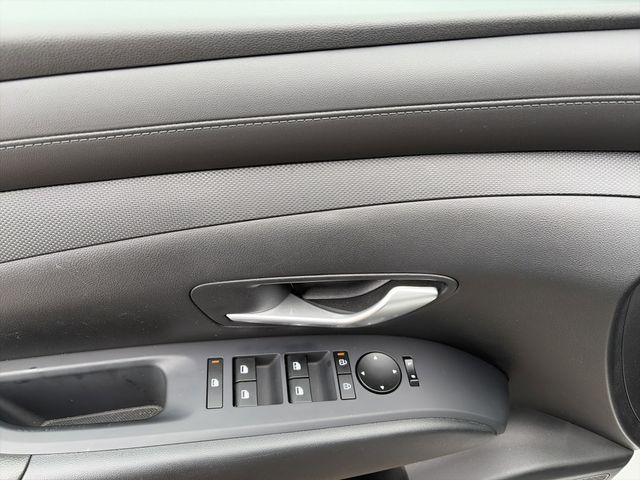 2025 Hyundai Santa Cruz SE