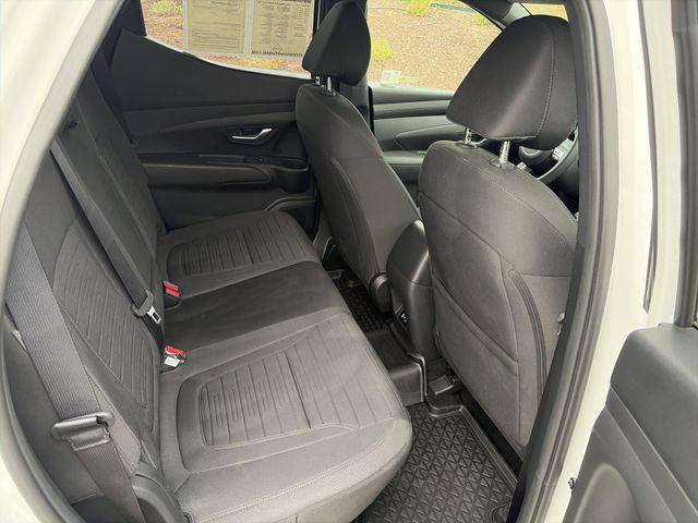 2025 Hyundai Santa Cruz SE