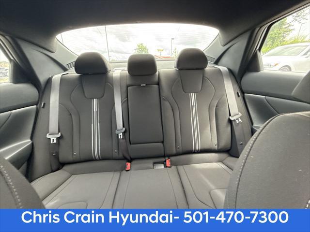 2026 Hyundai Elantra SEL Sport Premium