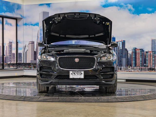 2019 Jaguar F-PACE 25t Premium