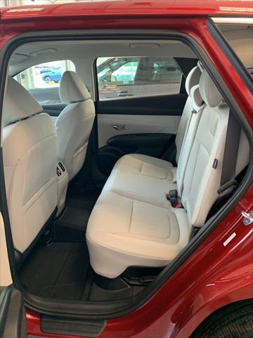 2026 Hyundai Tucson Hybrid Blue SE