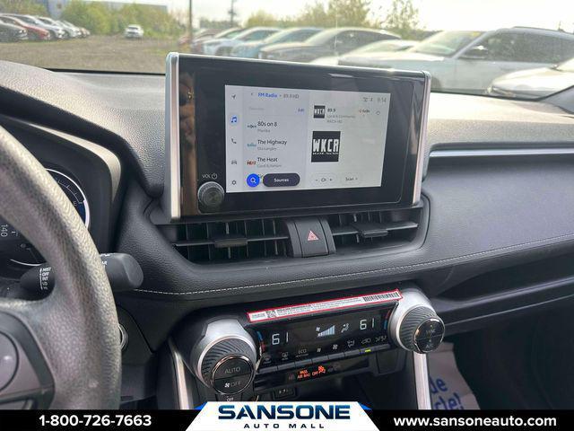 2025 Toyota RAV4 Hybrid XLE