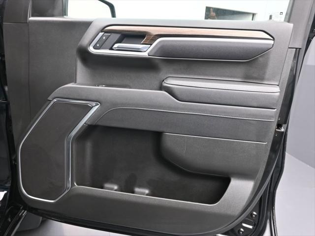 2026 Chevrolet Silverado 1500 4WD Crew Cab Short Bed RST