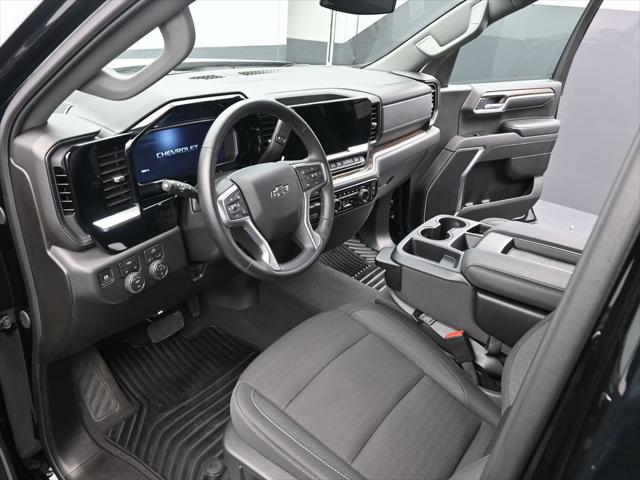 2026 Chevrolet Silverado 1500 4WD Crew Cab Short Bed RST