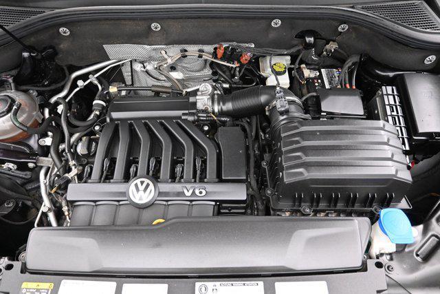 2021 Volkswagen Atlas 3.6L V6 SE w/Technology