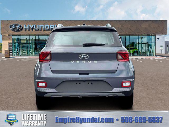 2026 Hyundai Venue SEL w/Two-Tone Roof