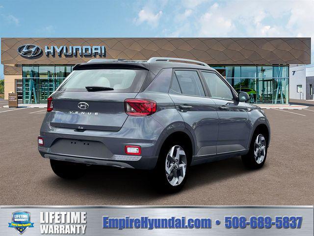 2026 Hyundai Venue SEL w/Two-Tone Roof