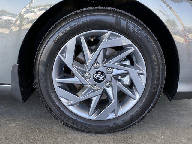 2024 Hyundai Elantra Hybrid Blue