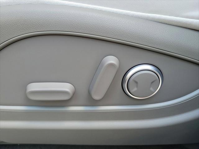 2026 Hyundai Palisade Blue SEL 8P
