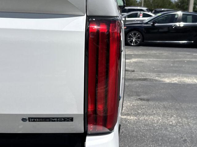 2026 Toyota Tundra Limited CrewMax 6.4' Bed